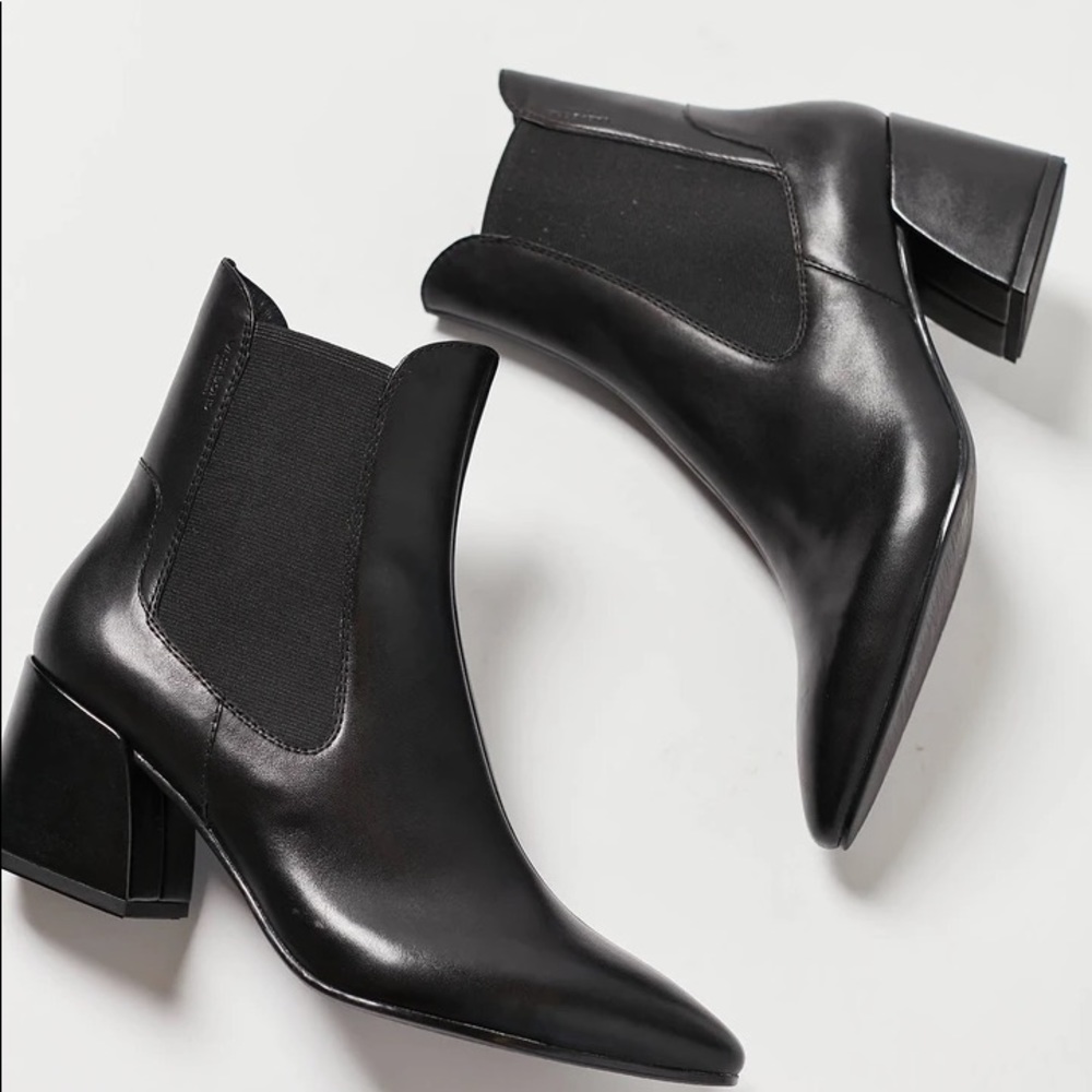 Vagabond Boots